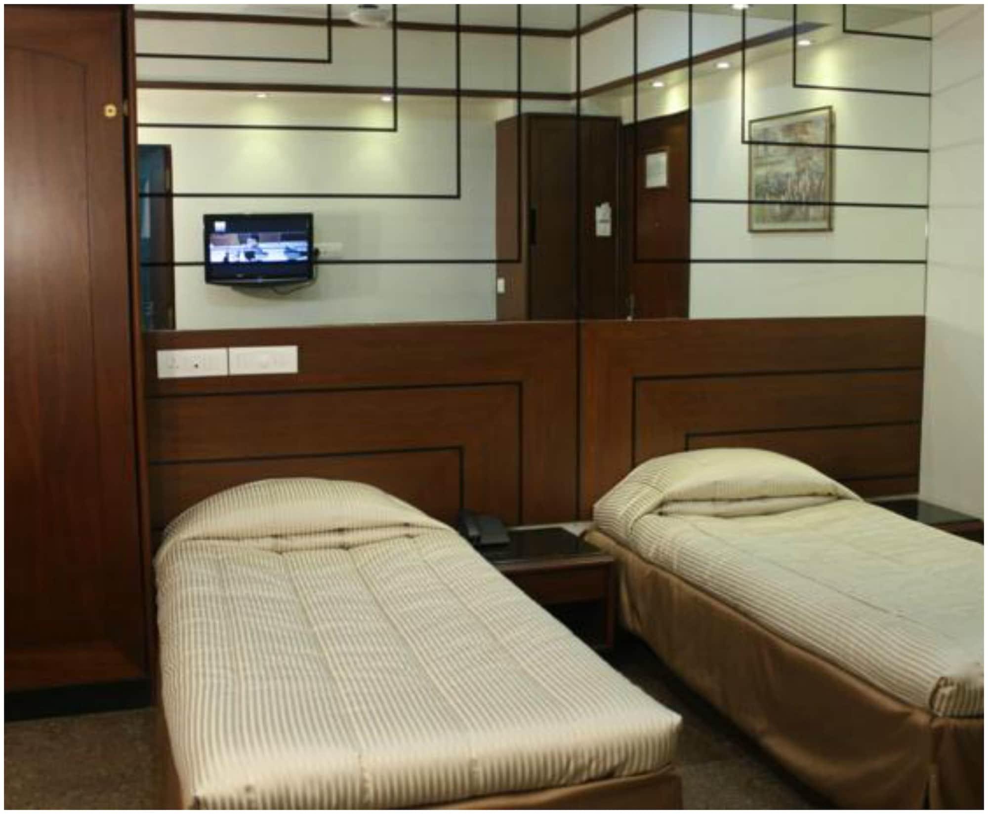Hotel Karl Residency Mumbai Exterior photo