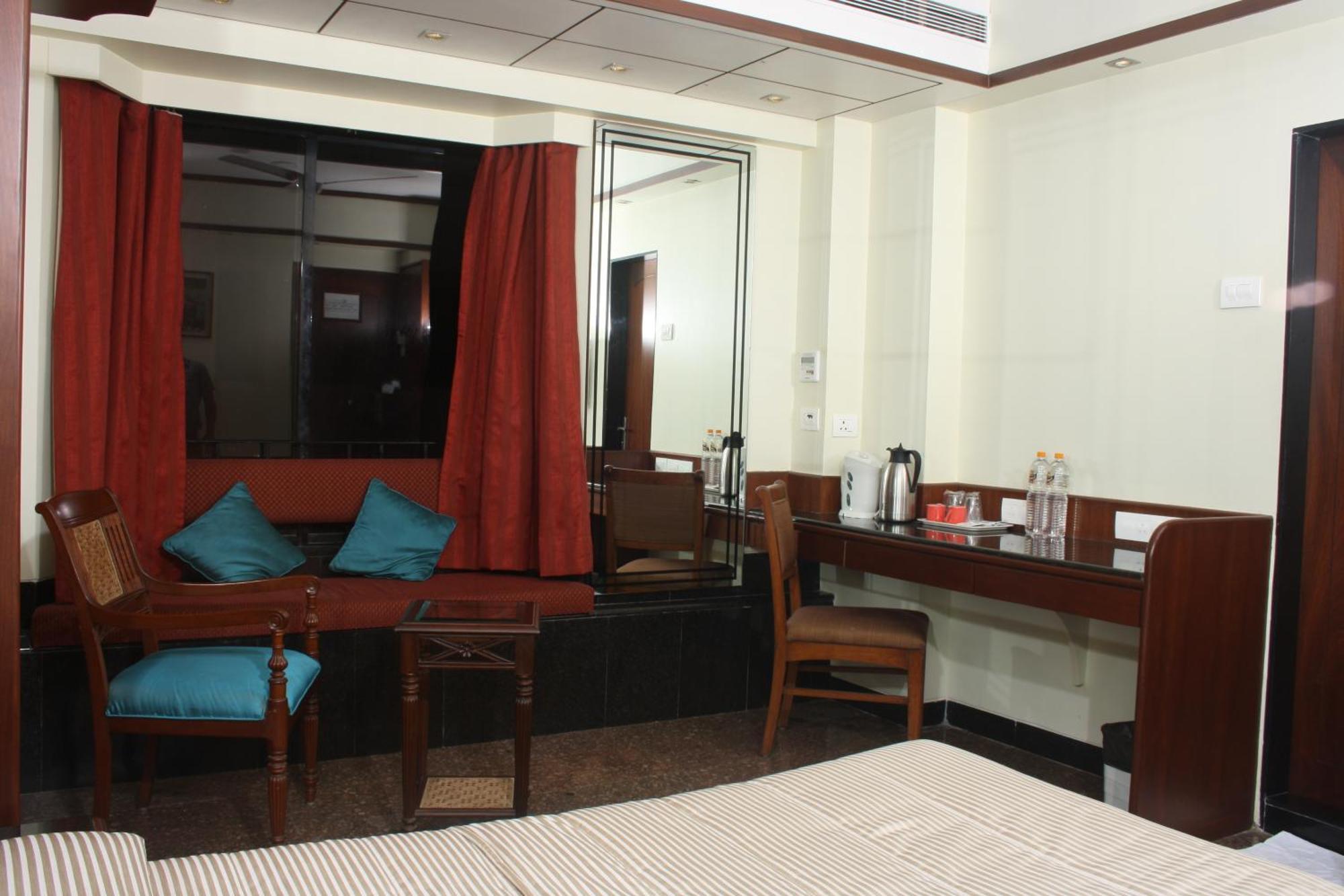 Hotel Karl Residency Mumbai Exterior photo
