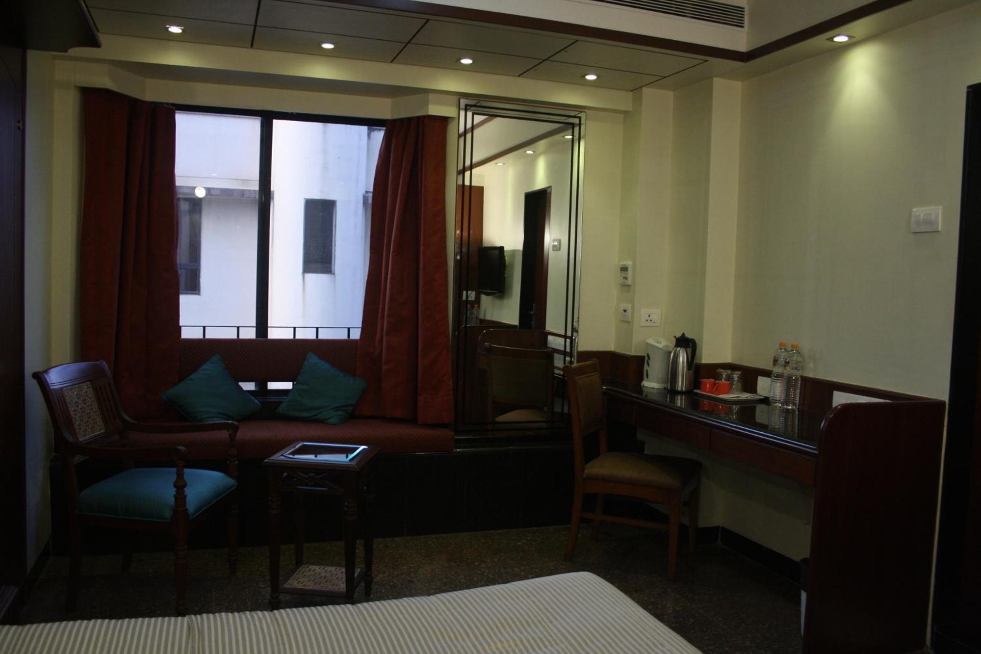 Hotel Karl Residency Mumbai Exterior photo