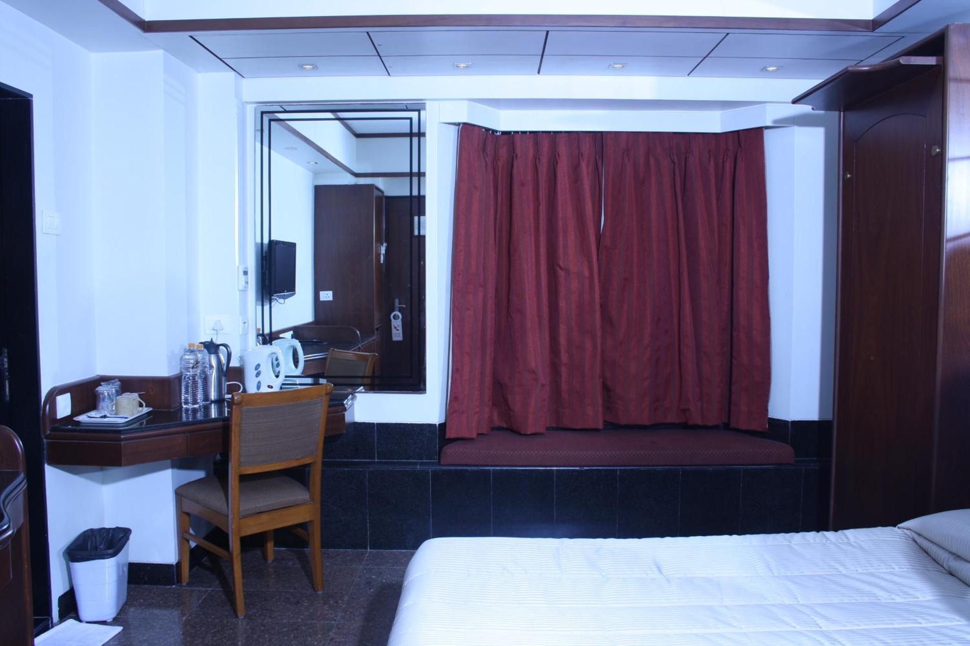 Hotel Karl Residency Mumbai Exterior photo