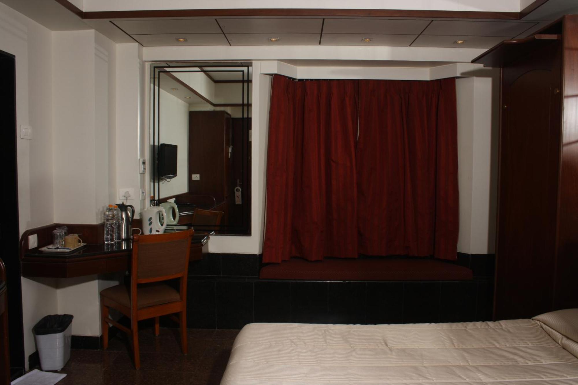 Hotel Karl Residency Mumbai Exterior photo