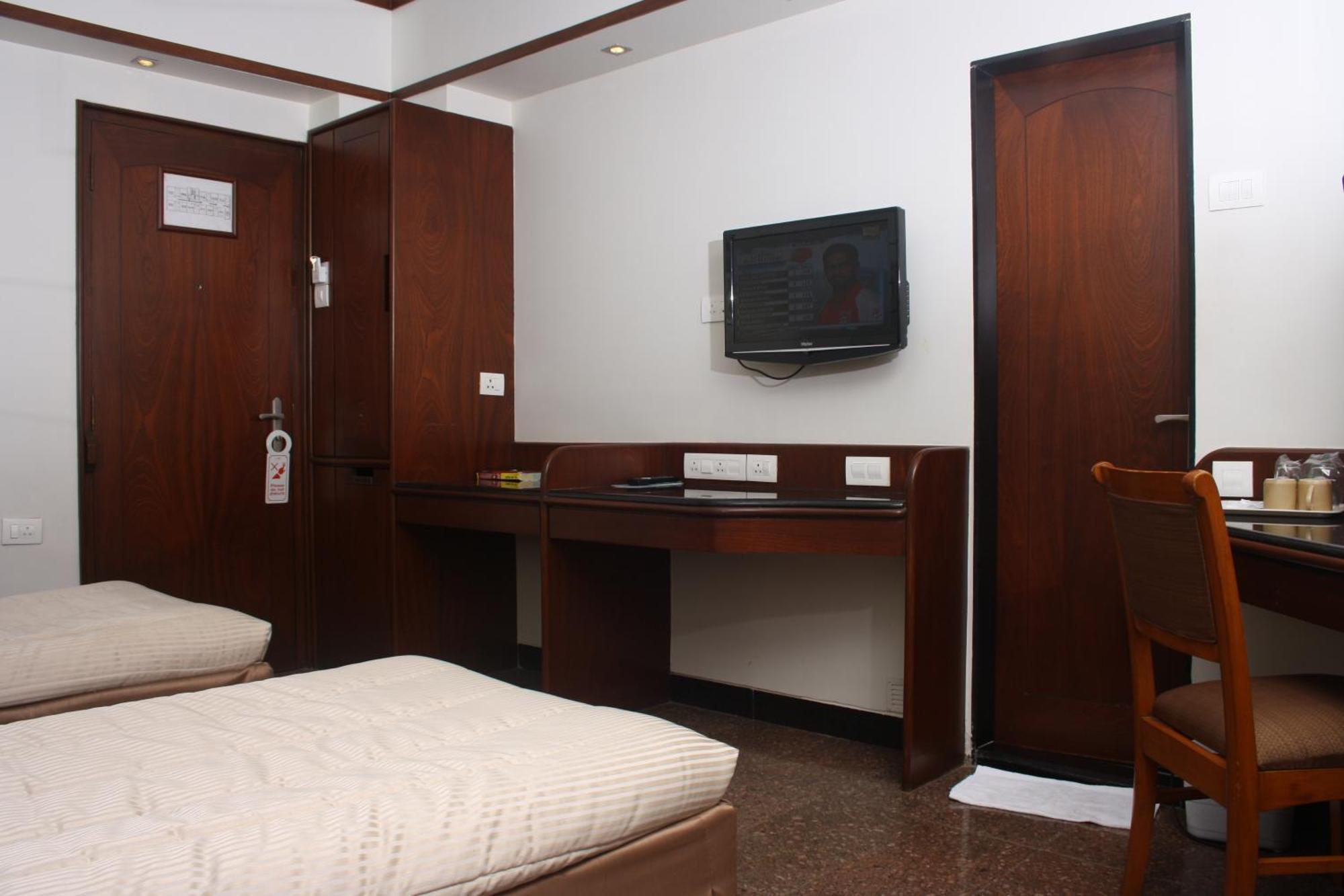 Hotel Karl Residency Mumbai Exterior photo