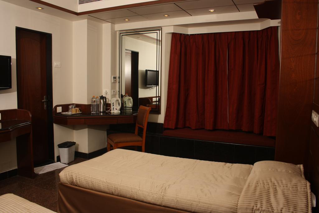 Hotel Karl Residency Mumbai Exterior photo